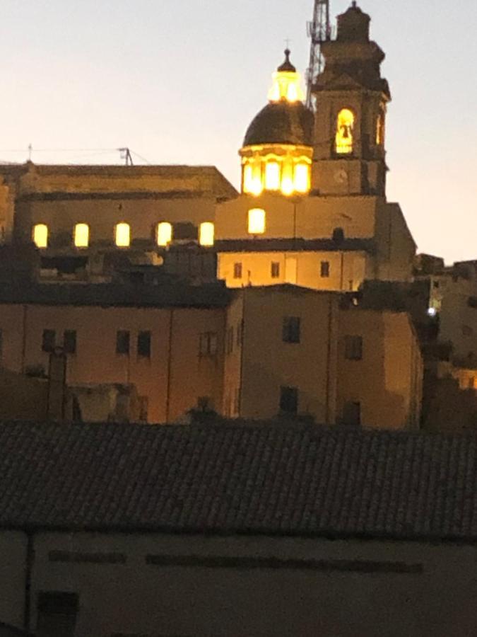 Attico Da Rosa Con Vista Spettacolare A 360 Gradi Apartment Caltagirone Exterior photo