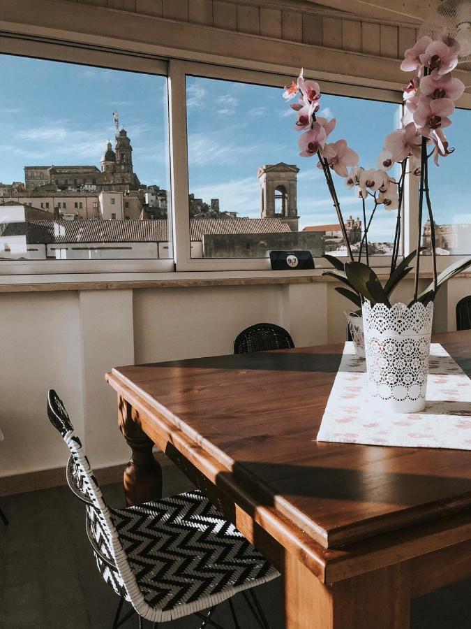 Attico Da Rosa Con Vista Spettacolare A 360 Gradi Apartment Caltagirone Exterior photo